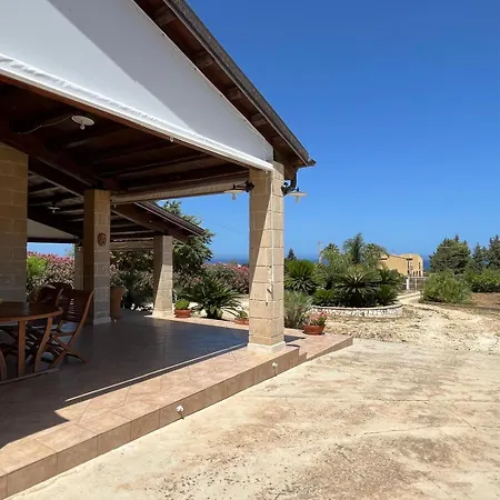 Villa Lea *